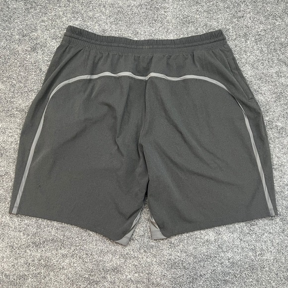 Lululemon Pace Breaker Short 8.5" *Swim Men's XL - Picture 8 of 9